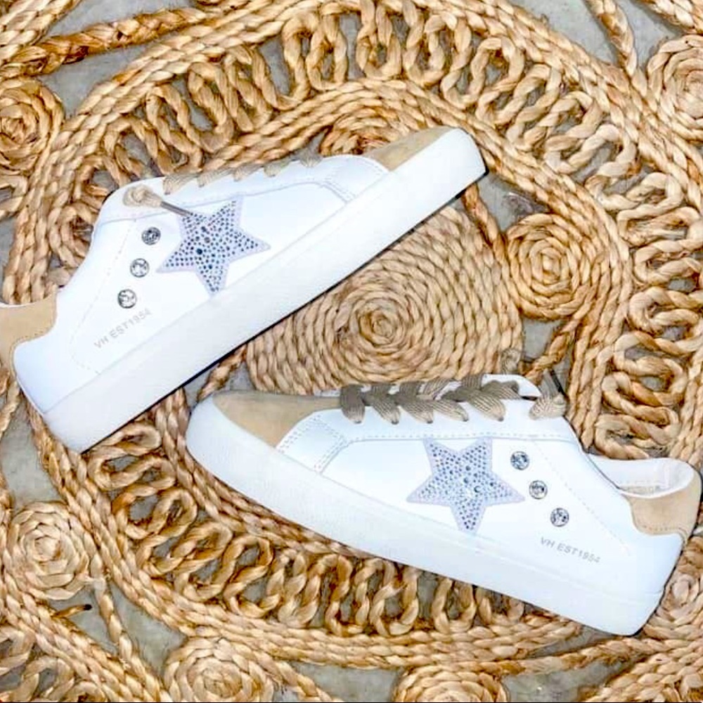 NWT vintage Havana sneakers